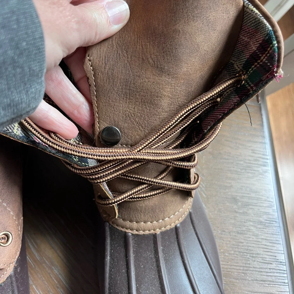 Marley Lilly Duck Boots Brown size 7